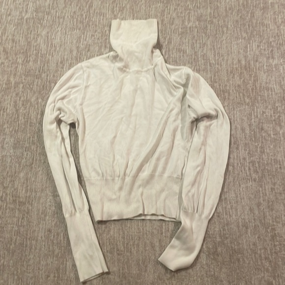 Large turtle neck sweater. - Picture 1 of 1